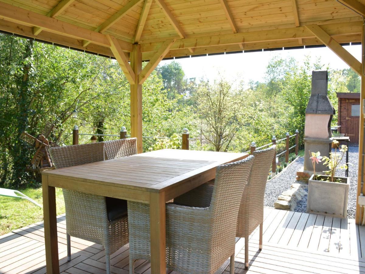 Chalet In Gesves With Roof Terrace Garden Bbq מראה חיצוני תמונה